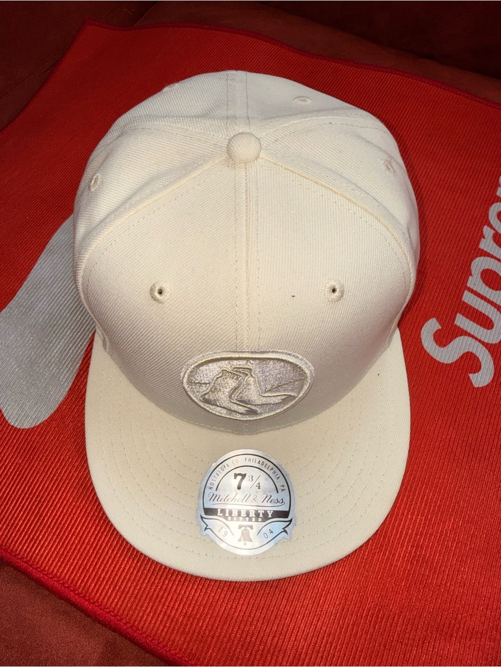 Mitchell & Ness Cream and Black Interior Fitted Hat